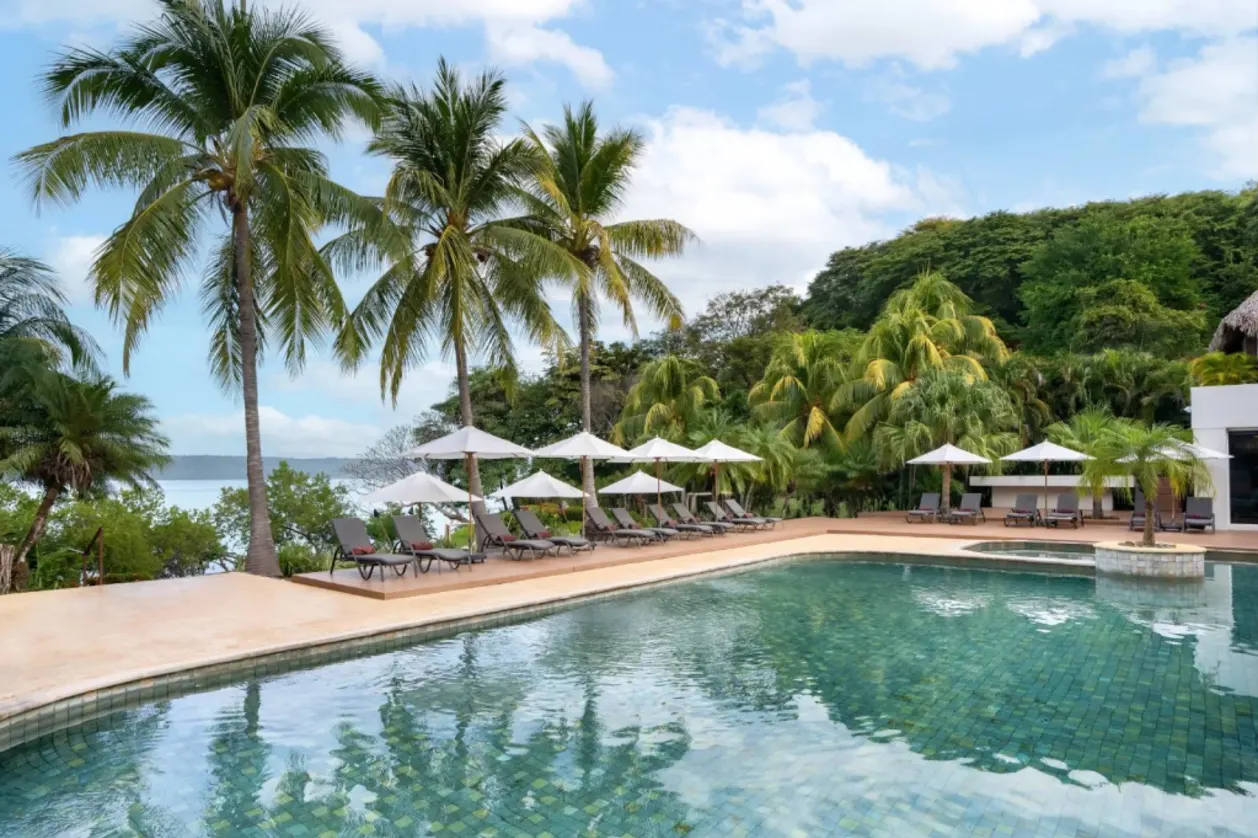 spa pool at Secrets Papagayo